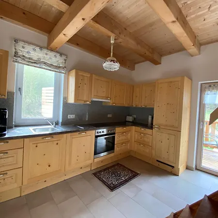 Kellerstoeckl Am Gut Kunterbunt Сasa de vacaciones *